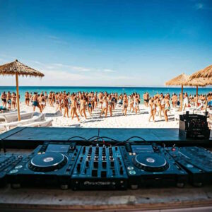 Spiagge Bianche, One Love Beach Festival annullato. Mancano permessi e Comune ritira patrocinio