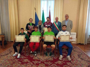 Premiati dal sindaco i giovani lottatori del New Popeye Club