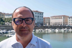 Regionali, Marco Landi (FdI) a Livorno: “Cambiare i rifiuti, più lavoro e sicurezza”