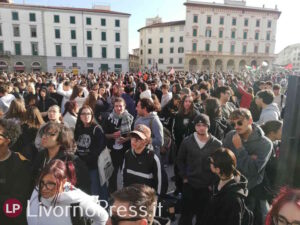 Attacco alla flottilla, Usb: Nonostante le minacce del Governo e della commissione di garanzia, Livorno risposto in massa