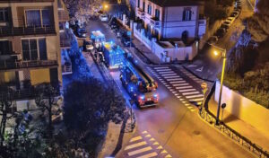 Livorno, tragedia in via Montebello uomo trovato morto nel suo appartamento