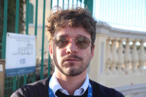 Atti di violenza politica a Livorno, ne fanno le spese due ragazze, la denuncia di Lorenzo Gasperini