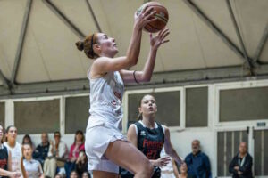 La PL femminile scivola sul parquet di Lerici (50-40)