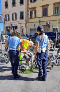 Bici abbandonate, rimossi altri 36 rottami