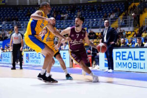 Libertas, grande rimonta nel finale col Torino ma non basta