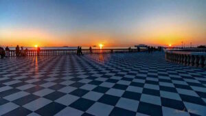 La Terrazza Mascagni e i &ldquo;tre soli&rdquo;: una fotografia livornese conquista Coelum Astronomia