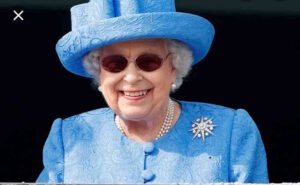 La labronica Queen Elizabeth compie 101 anni. Auguri a nonna Clara