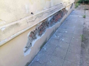 Alloggi della Finanza lasciati marcire: “Poi non lamentiamoci se mancano gli agenti”