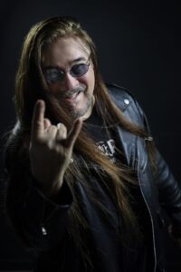 Inaugura il Ring Star: un 5 dicembre infuocato dal rock di Pino Scotto