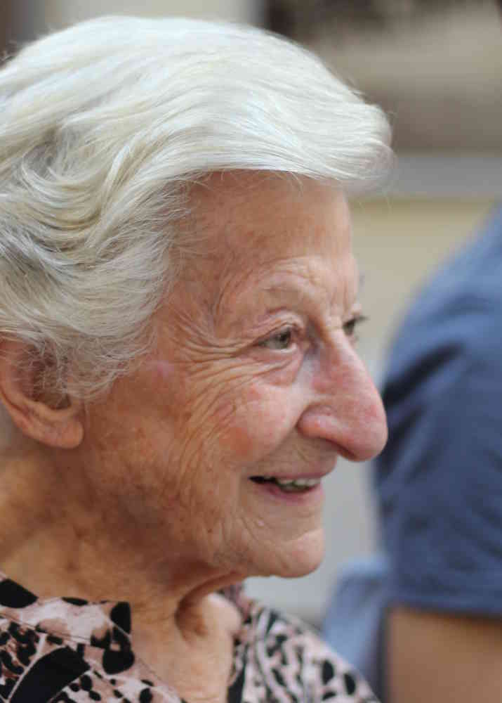 Compie cento anni la professoressa Zita Falleni