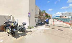 Moto vandalizzata ai Piloti, l&rsquo;appello del proprietario: &laquo;Cerco testimoni&raquo;