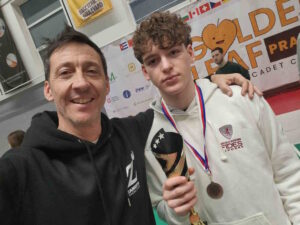 Sciabola: bronzo per Vincenzi e argento a squadre a Praga