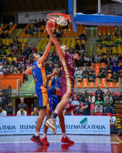 La Libertas travolge Torino, pratica chiusa in 10 minuti