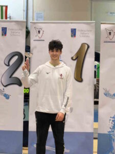 Campionato Regionale Assoluti di Sciabola: il Fides trionfa a Pontedera con Paolantonio e Farneti sul podio