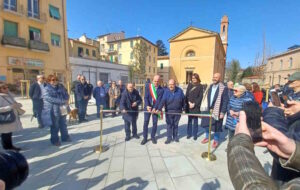 Inaugurata la nuova piazza del Cisternone - S. Andrea