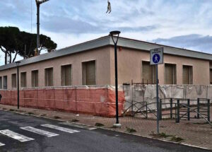 Ex scuola di via Poerio, prosegue la riqualificazione finanziata dal PNRR