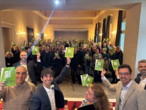 SÌ al Referendum Fratelli d'Italia Livorno sold out con Giovanni Donzelli e Marcella Amadio. Oltre 300 persone all'Hotel Palazzo