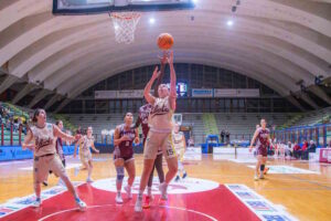 Il Jolly basket cala il poker: 73-48 contro il Salerno Basket ’92