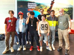 Scacchi, la scuola Picchi di Collesalvetti vola ai Nazionali raccolta fondi e torneo benefico