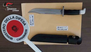 Coltello in ospedale tra gli effetti del paziente, denunciato un 60enne