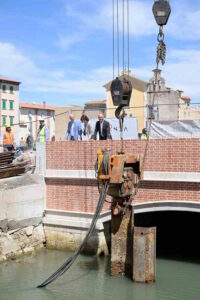 Da oggi l'acqua scorre sotto il ponte di viale Caprera