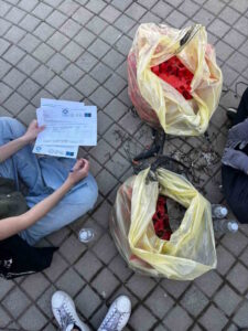 Tre Ponti, 200 studenti trasformati in ricercatori: raccolti dati e rifiuti