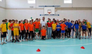 Ambra Sabatini conquista gli studenti della Banditella “Lo sport insegna a rialzarsi”