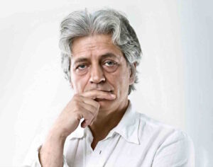 Quarta settimana in Fortezza Vecchia, dall'omaggio a Protti al recital di Fabrizio Bentivoglio