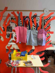 Oggi in Fortezza Nuova il mercatino green “RICICLOTHES” la moda sostenibile creata dagli studenti del CIOFS-FP Toscana