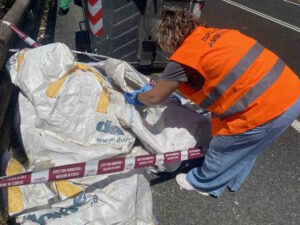Eternit sul Romito, ispettori ambientali e municipale al lavoro