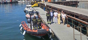 Piombino, un nuovo gommone per i vigili del fuoco