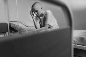 Oncologia e welfare quali tutele economiche scattano durante le terapie più pesanti