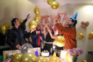 Eventi in casa e micro-party: il boom delle feste domestiche che puntano sull’allestimento